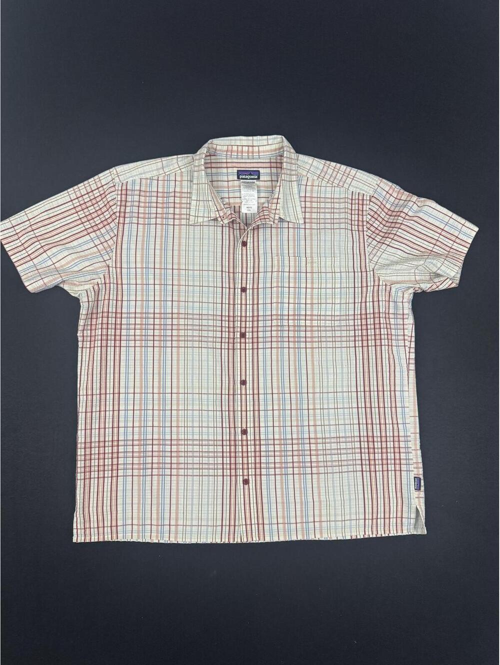 Patagonia Men's XXL Short Sleeve Button-Up Shirt Plaid